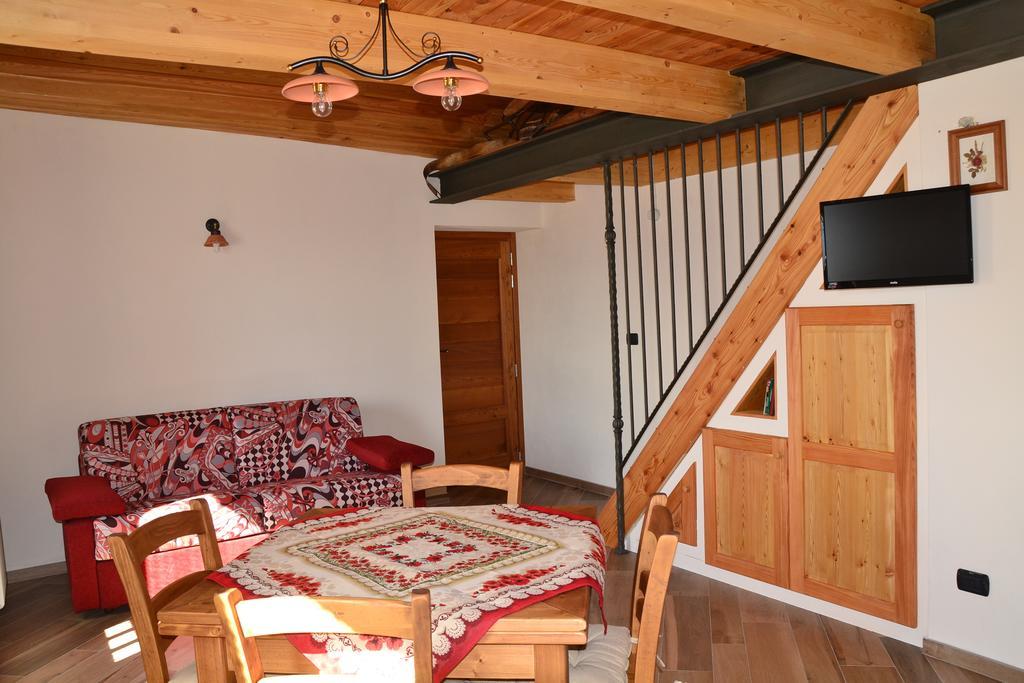 Lo Coppa Fen Apartamento Aosta Exterior foto